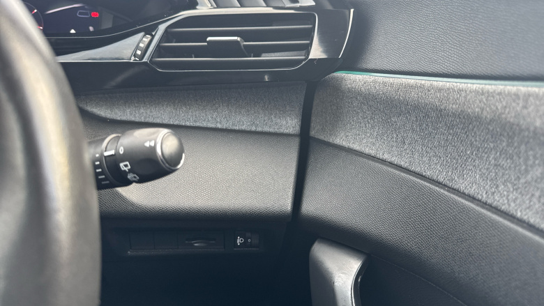 Peugeot 308 1.2 PureTech Allure Premium 5dr EAT8 Petrol Estate